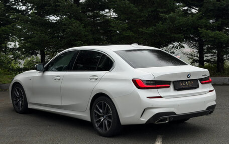 BMW 3 серия, 2022 год, 2 700 000 рублей, 3 фотография