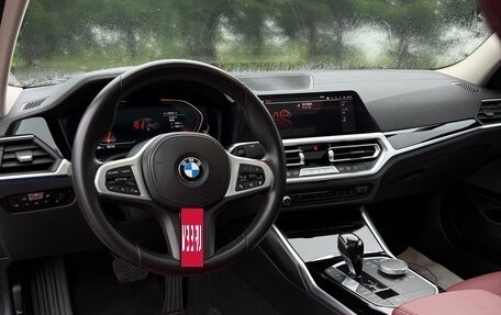 BMW 3 серия, 2022 год, 2 700 000 рублей, 12 фотография