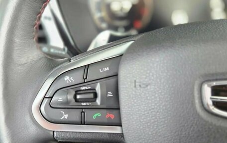 Geely Tugella FY11, 2023 год, 2 595 000 рублей, 10 фотография