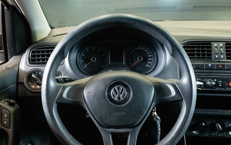 Volkswagen Polo VI (EU Market), 2016 год, 750 000 рублей, 6 фотография