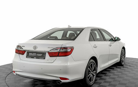 Toyota Camry, 2017 год, 2 372 750 рублей, 5 фотография