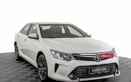 Toyota Camry, 2017 год, 2 372 750 рублей, 3 фотография