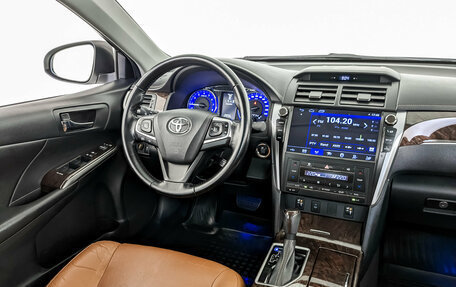 Toyota Camry, 2017 год, 2 372 750 рублей, 29 фотография