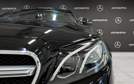 Mercedes-Benz E-Класс, 2019 год, 3 605 000 рублей, 17 фотография