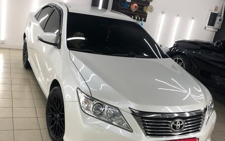 Toyota Camry, 2012 год, 1 700 000 рублей, 3 фотография
