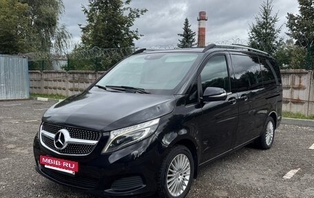 Mercedes-Benz V-Класс, 2014 год, 2 999 000 рублей, 2 фотография