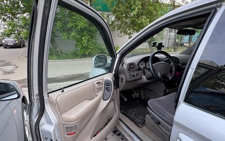 Chrysler Voyager IV, 2001 год, 450 000 рублей, 8 фотография