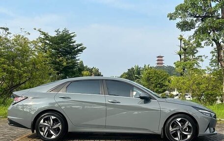 Hyundai Elantra, 2022 год, 1 410 000 рублей, 6 фотография
