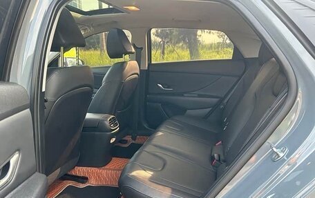 Hyundai Elantra, 2022 год, 1 410 000 рублей, 10 фотография