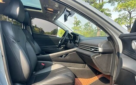 Hyundai Elantra, 2022 год, 1 410 000 рублей, 14 фотография