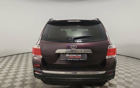 Toyota Highlander III, 2012 год, 1 849 000 рублей, 6 фотография