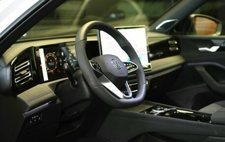 Volkswagen Tiguan II, 2026 год, 4 899 000 рублей, 18 фотография
