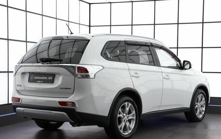 Mitsubishi Outlander III рестайлинг 3, 2014 год, 1 479 000 рублей, 4 фотография