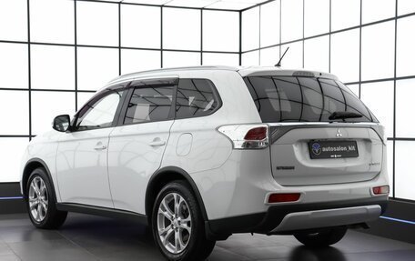 Mitsubishi Outlander III рестайлинг 3, 2014 год, 1 479 000 рублей, 6 фотография