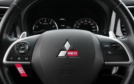 Mitsubishi Outlander III рестайлинг 3, 2014 год, 1 479 000 рублей, 16 фотография