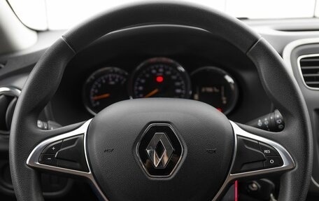 Renault Sandero II рестайлинг, 2019 год, 929 000 рублей, 12 фотография