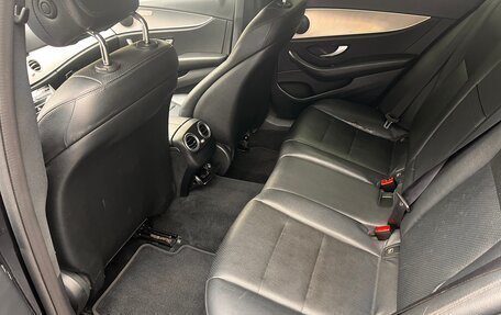 Mercedes-Benz E-Класс, 2018 год, 1 815 000 рублей, 11 фотография