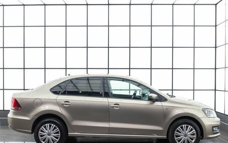Volkswagen Polo VI (EU Market), 2015 год, 899 000 рублей, 5 фотография