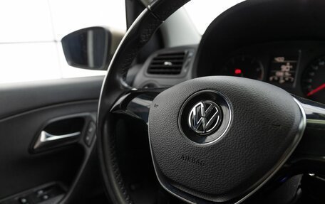 Volkswagen Polo VI (EU Market), 2015 год, 899 000 рублей, 12 фотография