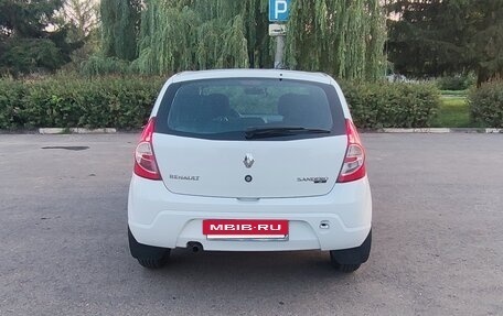 Renault Sandero I, 2012 год, 525 000 рублей, 3 фотография