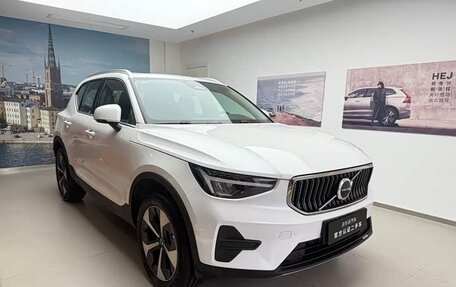 Volvo XC40 I, 2025 год, 1 фотография