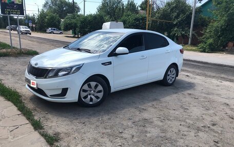 KIA Rio III рестайлинг, 2012 год, 750 000 рублей, 1 фотография