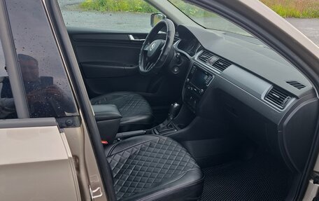 Skoda Rapid I, 2018 год, 850 000 рублей, 7 фотография