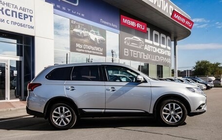 Mitsubishi Outlander III рестайлинг 3, 2019 год, 2 129 000 рублей, 6 фотография