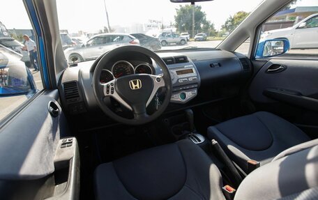 Honda Jazz I рестайлинг, 2005 год, 520 000 рублей, 10 фотография