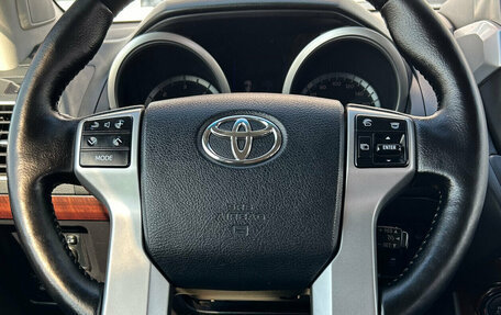 Toyota Land Cruiser Prado 150 рестайлинг 2, 2015 год, 4 000 000 рублей, 16 фотография