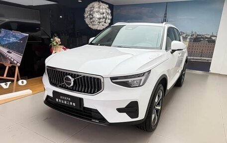 Volvo XC40 I, 2025 год, 5 фотография