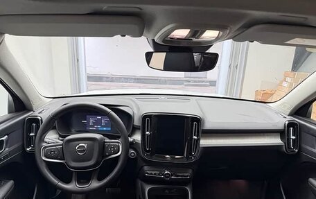 Volvo XC40 I, 2025 год, 11 фотография