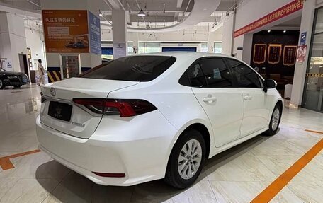 Toyota Corolla, 2023 год, 1 770 000 рублей, 2 фотография