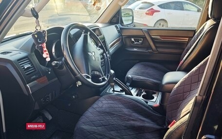 Mitsubishi Pajero IV, 2008 год, 1 800 000 рублей, 7 фотография
