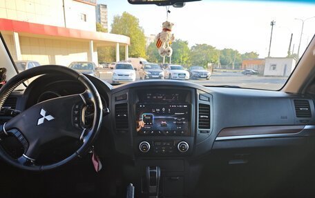 Mitsubishi Pajero IV, 2008 год, 1 800 000 рублей, 9 фотография