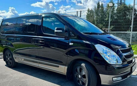 Hyundai Grand Starex Grand Starex I рестайлинг 2, 2012 год, 1 790 000 рублей, 5 фотография