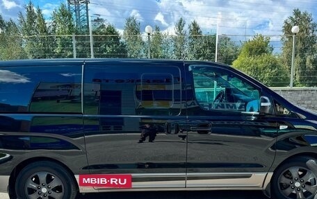 Hyundai Grand Starex Grand Starex I рестайлинг 2, 2012 год, 1 790 000 рублей, 3 фотография