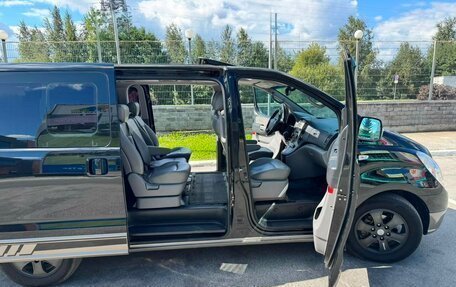 Hyundai Grand Starex Grand Starex I рестайлинг 2, 2012 год, 1 790 000 рублей, 26 фотография
