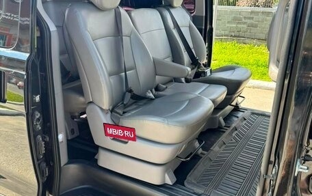 Hyundai Grand Starex Grand Starex I рестайлинг 2, 2012 год, 1 790 000 рублей, 29 фотография