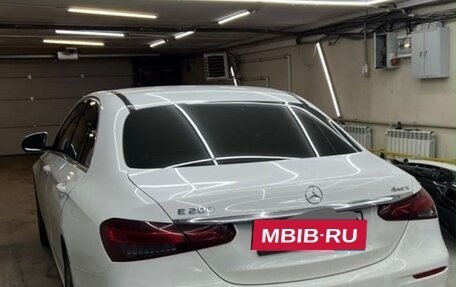 Mercedes-Benz E-Класс, 2021 год, 4 400 000 рублей, 2 фотография