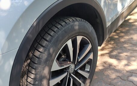 Volkswagen Tiguan II, 2019 год, 3 200 000 рублей, 11 фотография