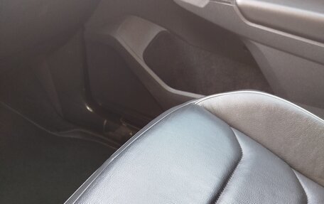 Volkswagen Tiguan II, 2019 год, 3 200 000 рублей, 17 фотография