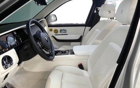 Rolls-Royce Cullinan, 2023 год, 44 912 000 рублей, 12 фотография