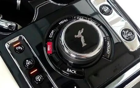 Rolls-Royce Cullinan, 2023 год, 44 912 000 рублей, 14 фотография