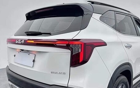 KIA Seltos I, 2023 год, 1 800 000 рублей, 8 фотография