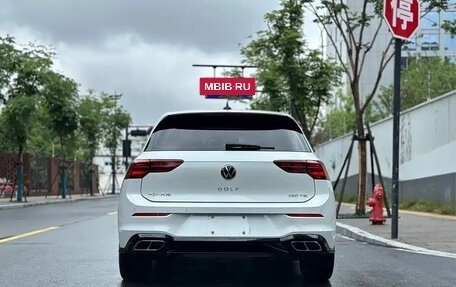 Volkswagen Golf VIII, 2023 год, 1 777 025 рублей, 19 фотография