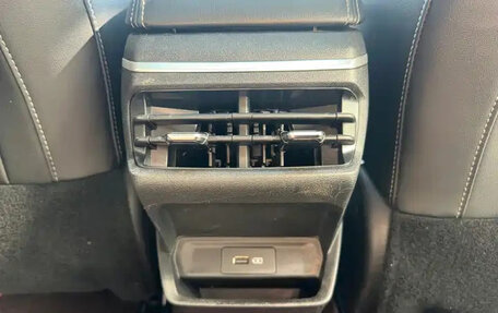 Geely Emgrand, 2023 год, 1 135 028 рублей, 19 фотография