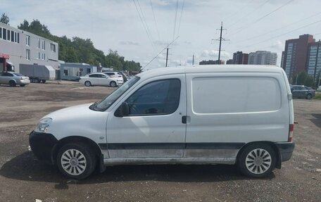 Peugeot Partner II рестайлинг 2, 2010 год, 275 000 рублей, 2 фотография