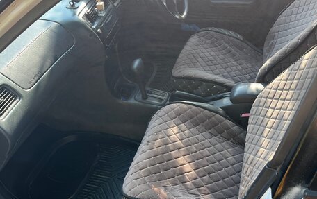 Toyota Sprinter VIII (E110), 1998 год, 290 000 рублей, 13 фотография