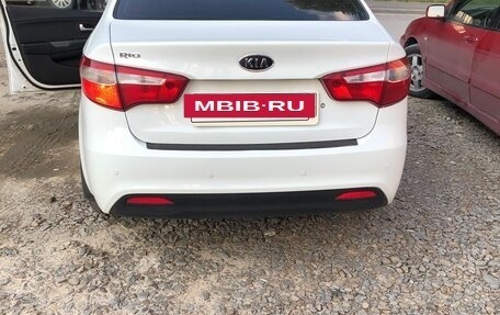 KIA Rio III рестайлинг, 2012 год, 750 000 рублей, 2 фотография